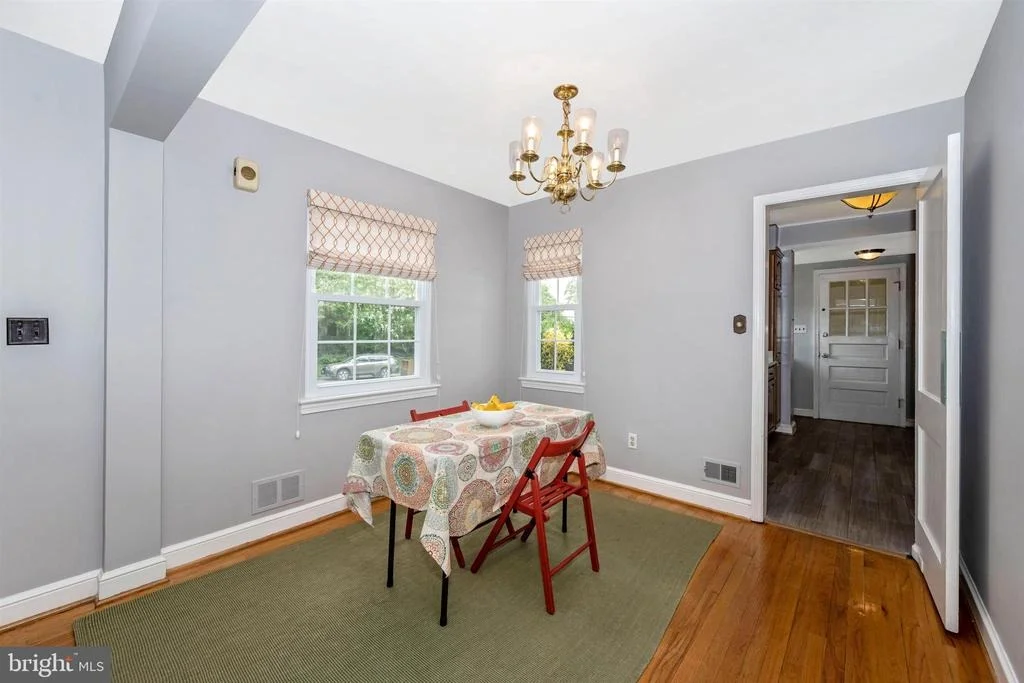 Photo of 1101 ROSWELL DRIVE