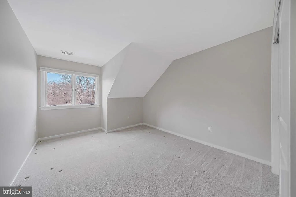 Photo of 12021 WALNUT BRANCH ROAD