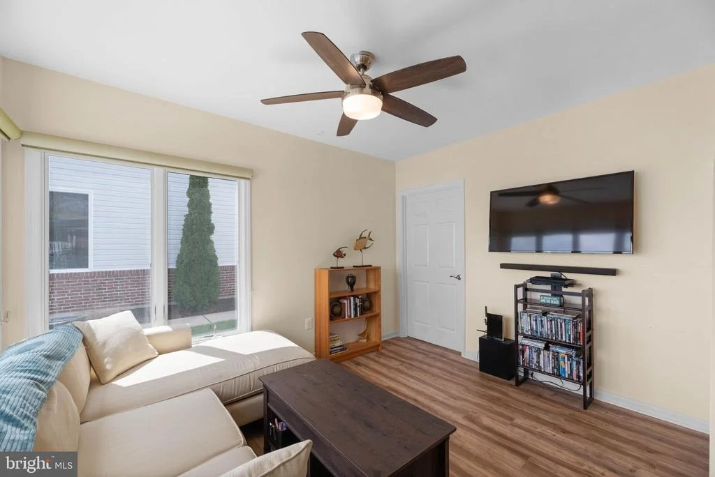 Photo of 3621 BAY DRIVE