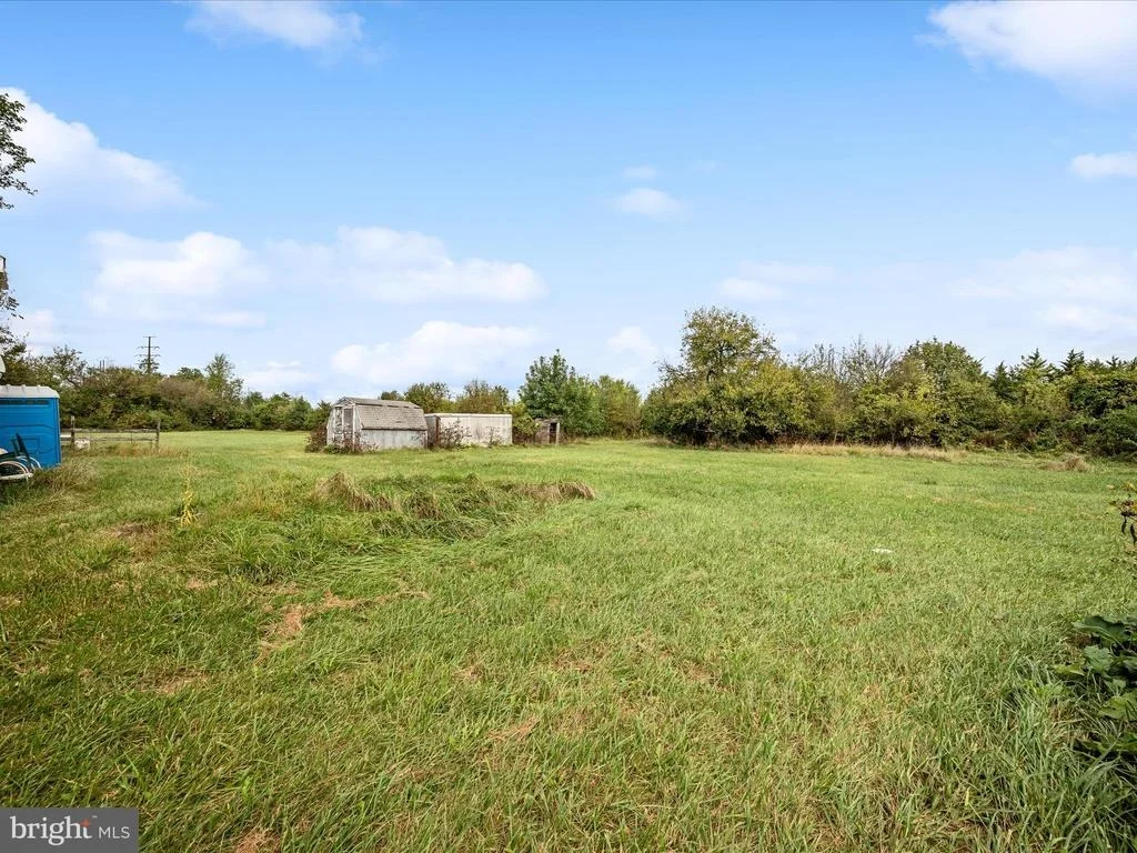 Photo of 32 DOUBLE TOLLGATE ROAD