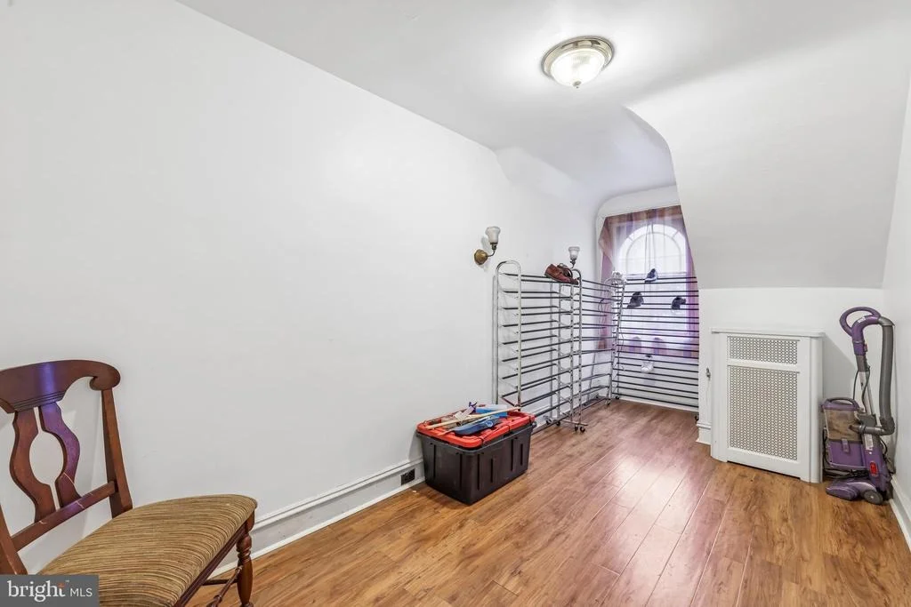 Photo of 2616 TALBOT ROAD
