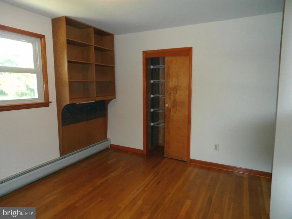 Photo of 5976 GROVE HILL ROAD