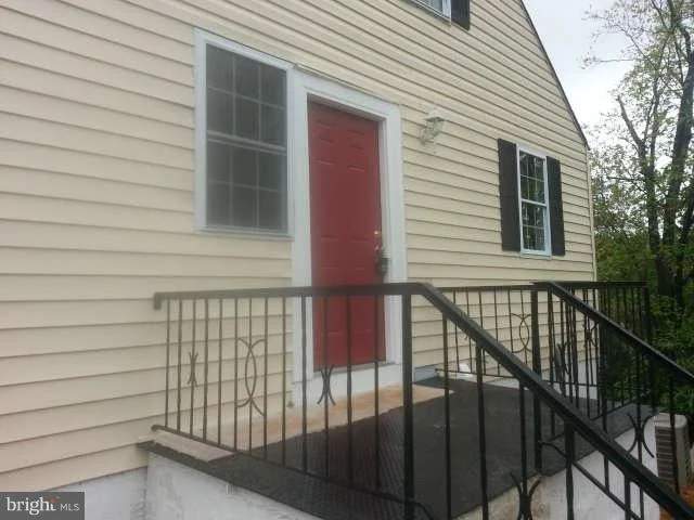 Photo of 5818 63RD AVENUE