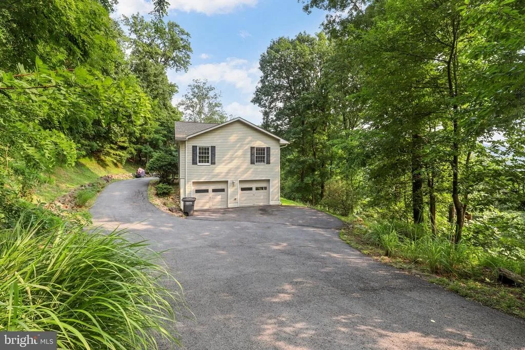Photo of 1336 GRANNY SMITH ROAD