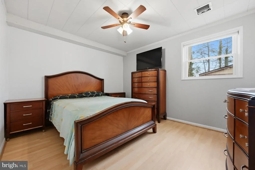 Photo of 1110 MURRAY DRIVE
