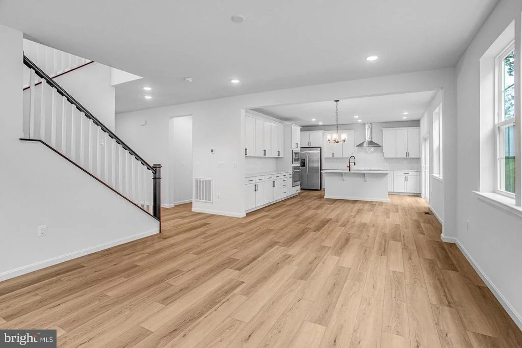 Photo of 35603 PINE NEEDLE LANE