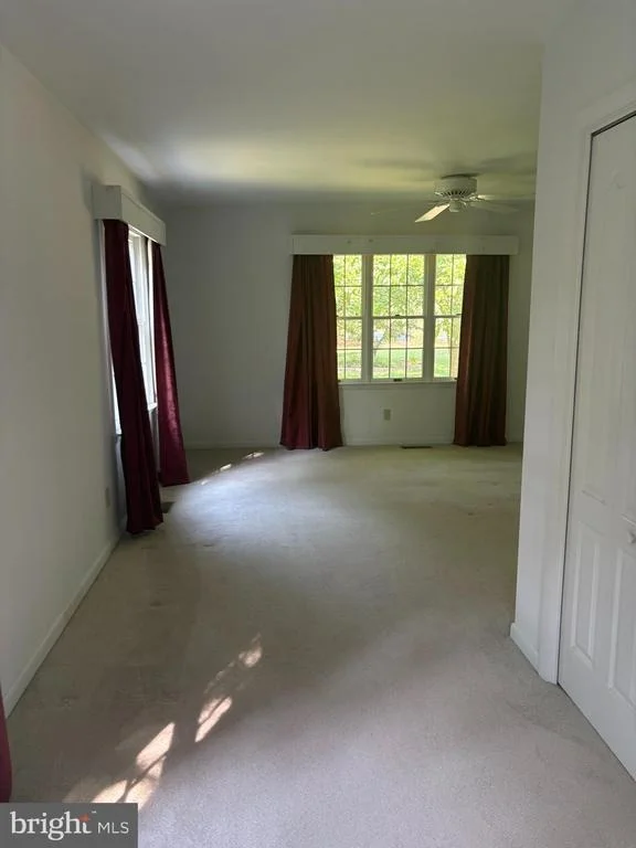 Photo of 207 THRASHER WAY
