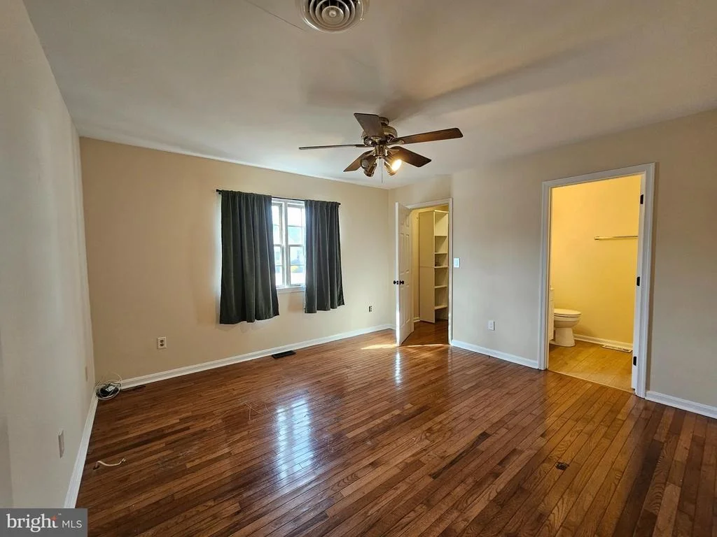 Photo of 1405 BANTRY LANE