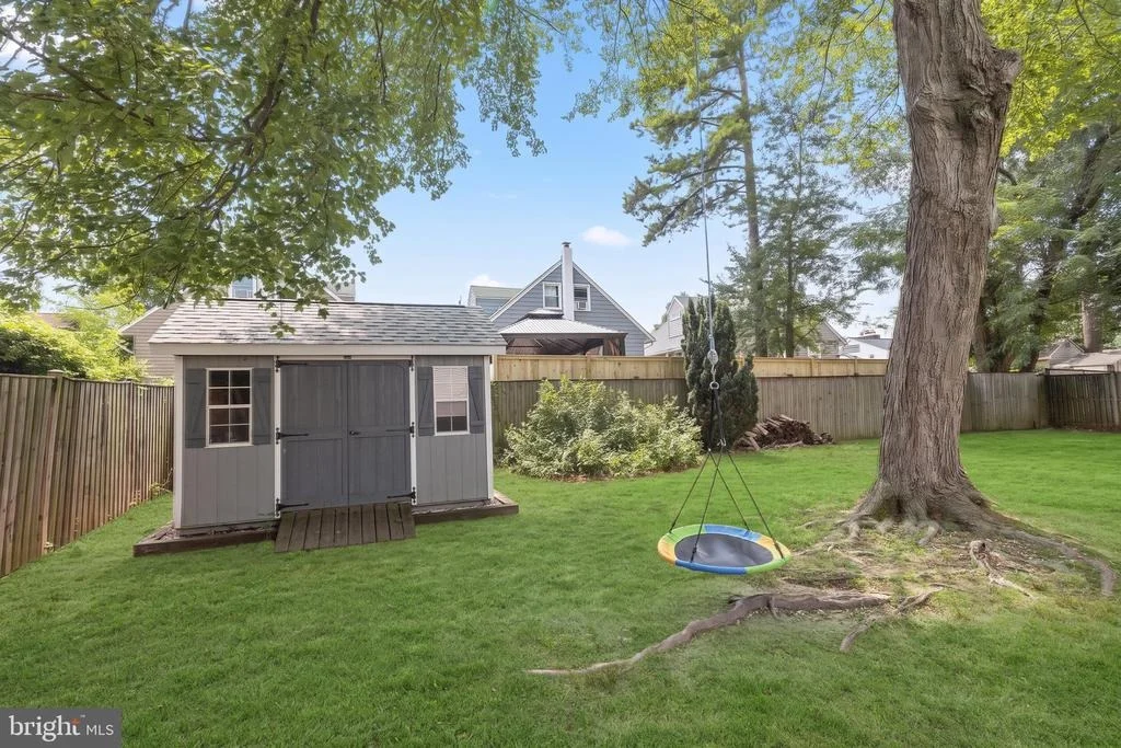 Photo of 1209 LINDEN AVENUE