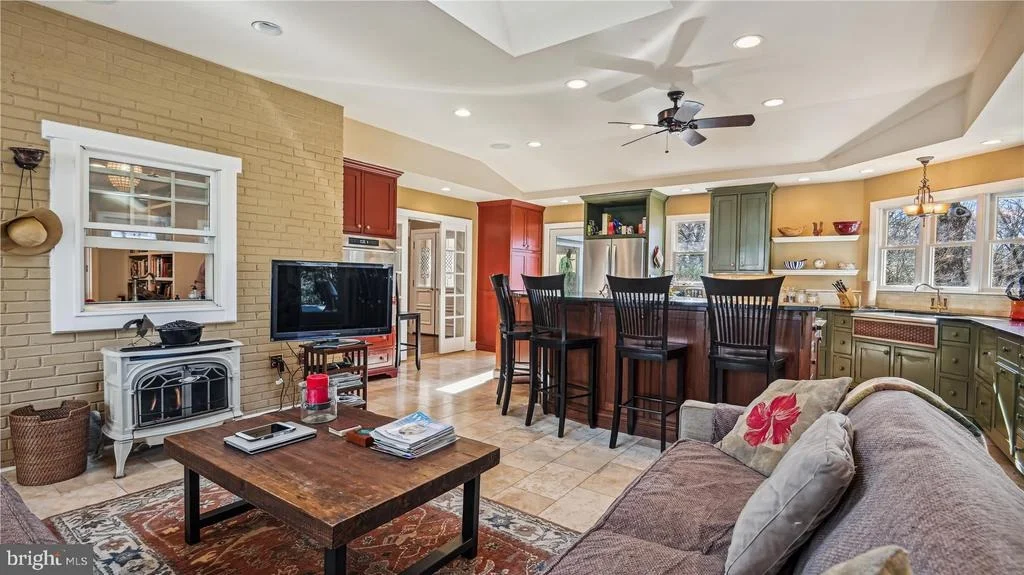 Photo of 11744 STUART MILL ROAD