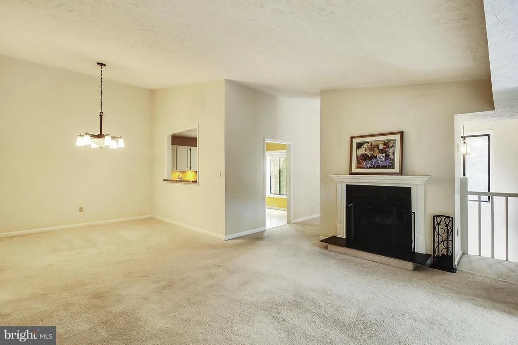 Photo of Unit 52 at 52 WINDBROOKE CIRCLE