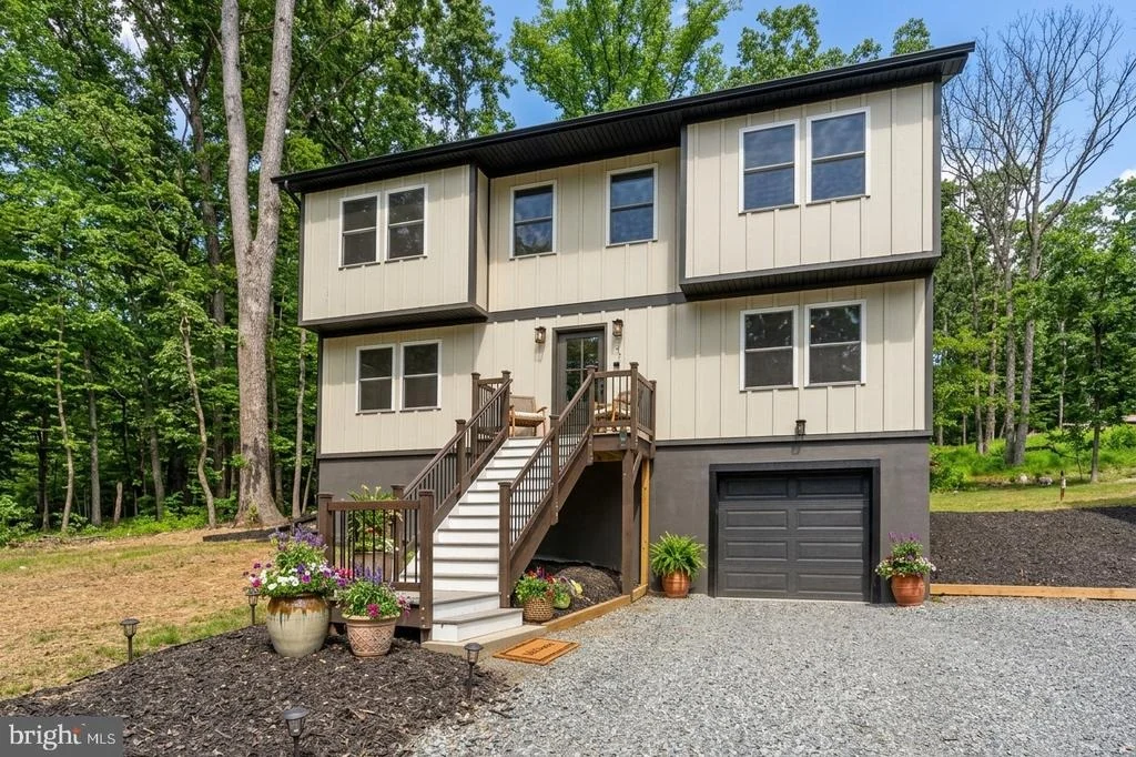 Photo of 448 CEDAR LANE