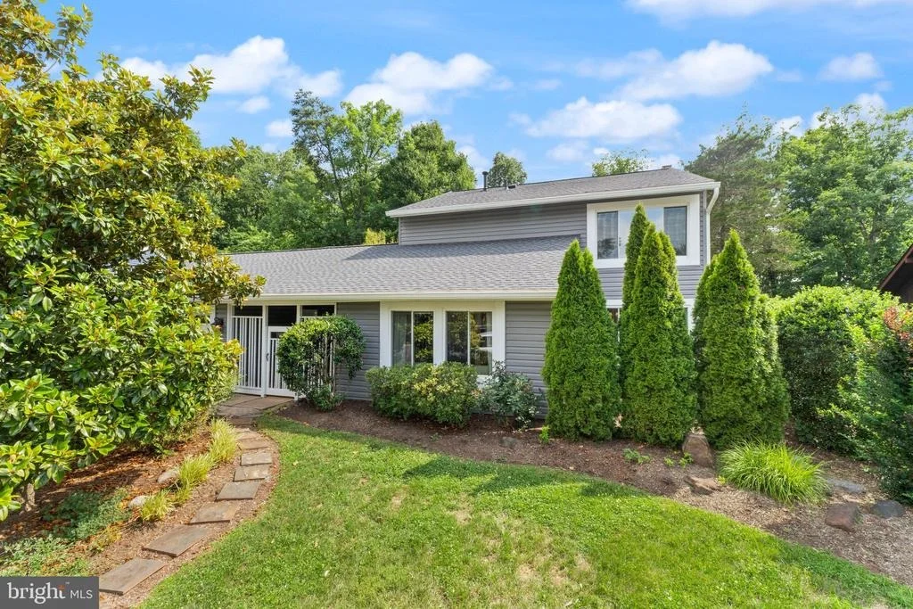 Photo of 314 AVONDALE DRIVE