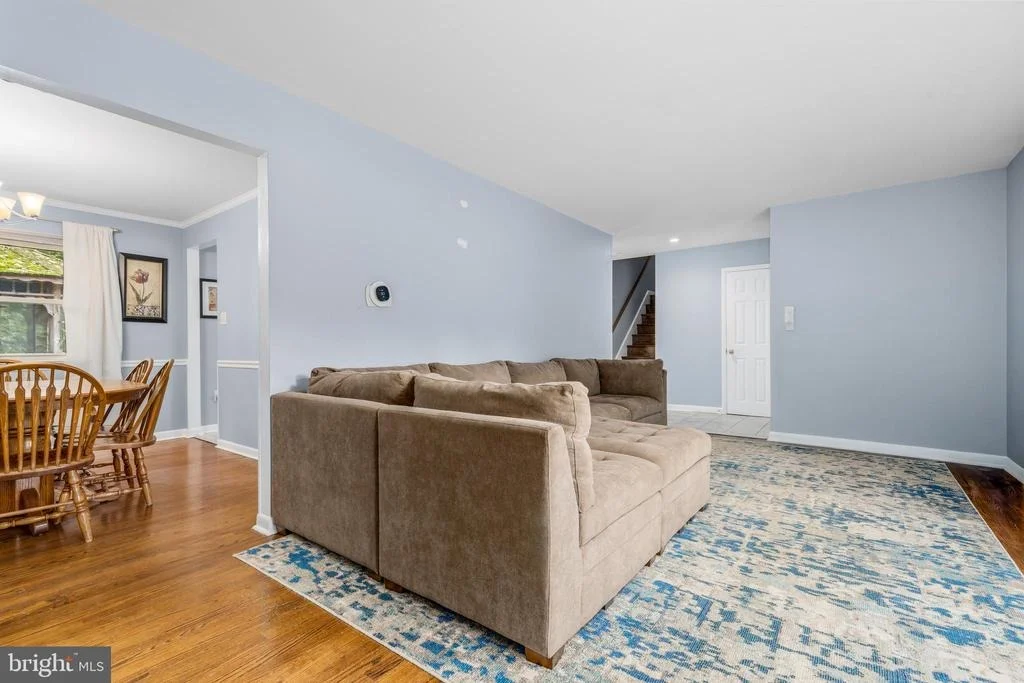 Photo of 6675 OAKWOOD CIRCLE