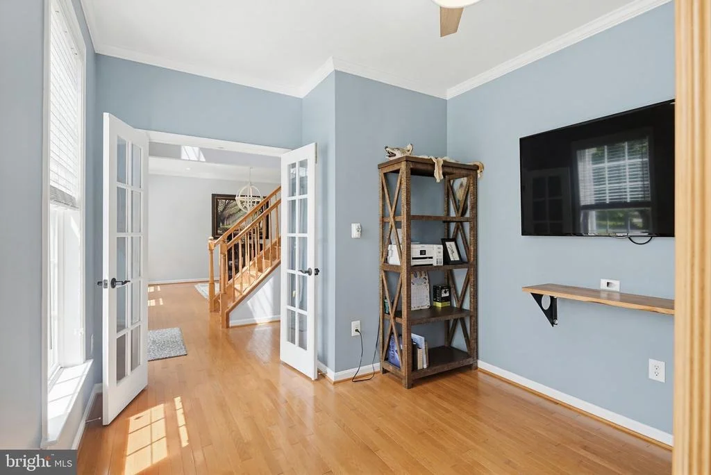 Photo of 231 CORNELL DRIVE