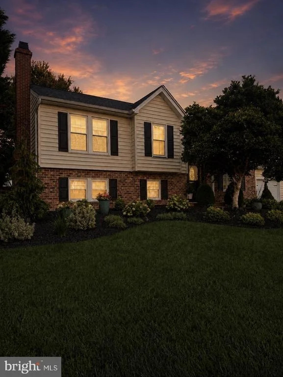 Photo of 1004 PEPPARD DRIVE