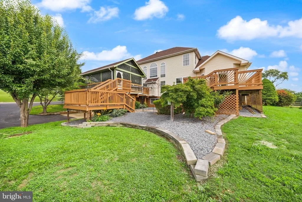 Photo of 99 FOX LANE