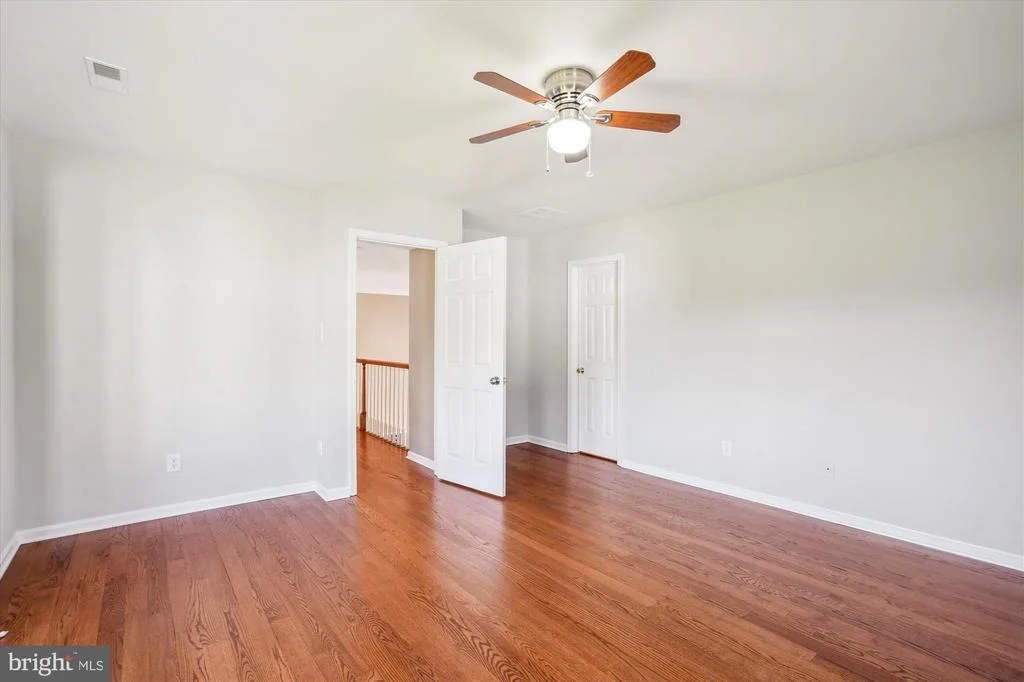 Photo of 18604 WILLOW OAK DRIVE