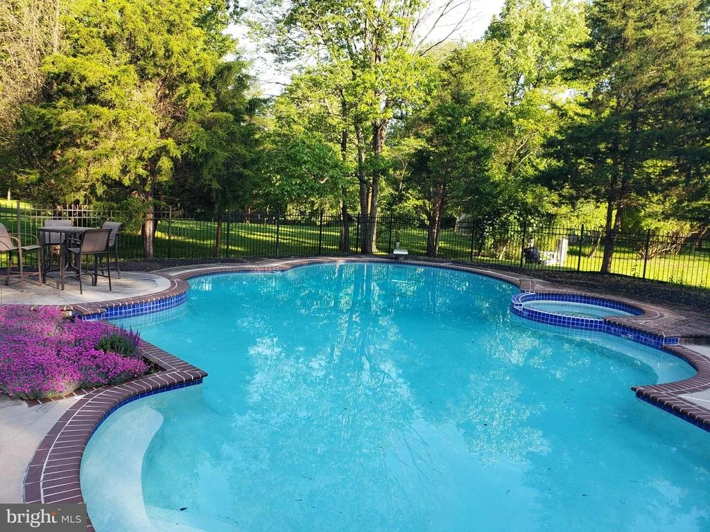 Photo of 10508 WHITE CLOVER TERRACE