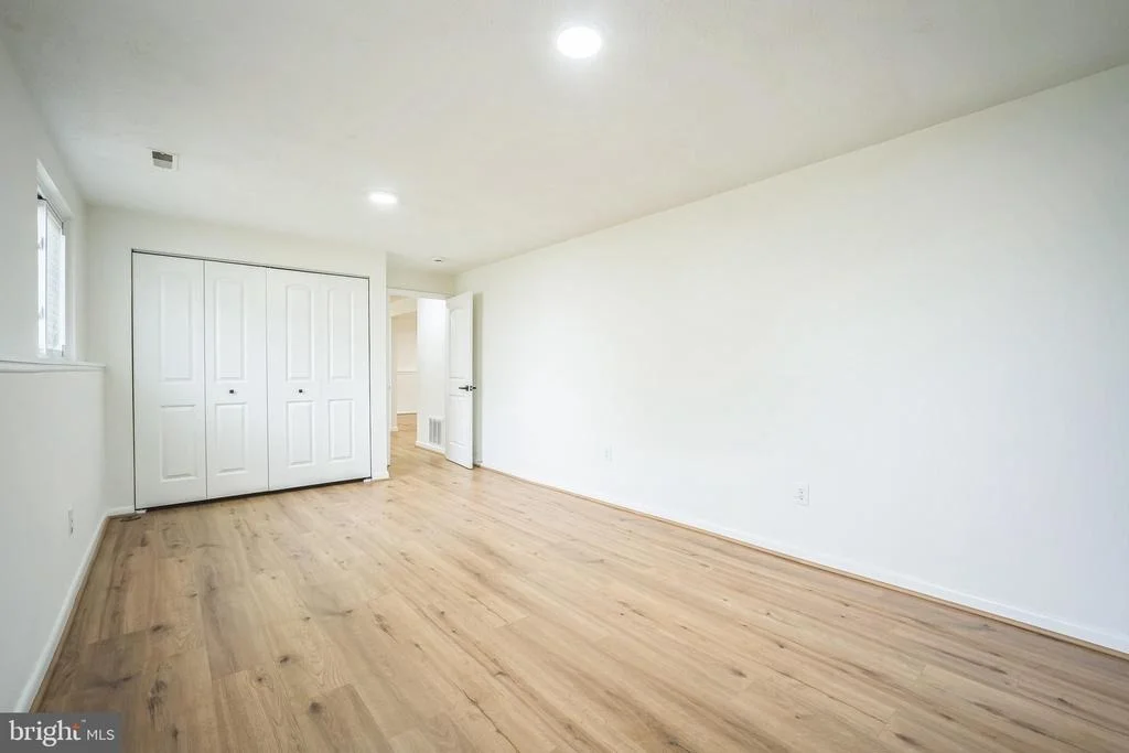 Photo of 1797 VALLEYSIDE DRIVE