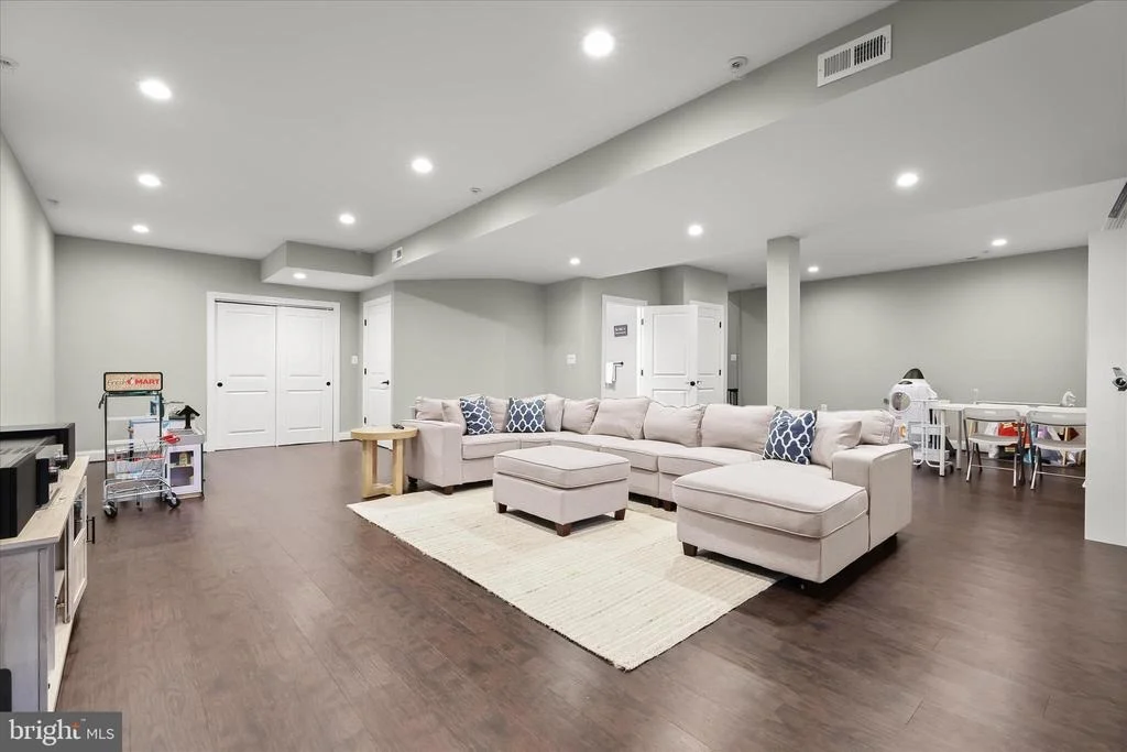 Photo of 14350 CUBA ROAD