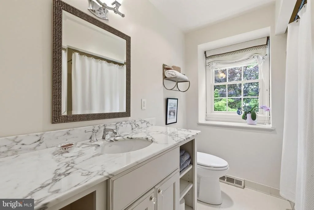 Photo of 1740 LONG GREEN DRIVE