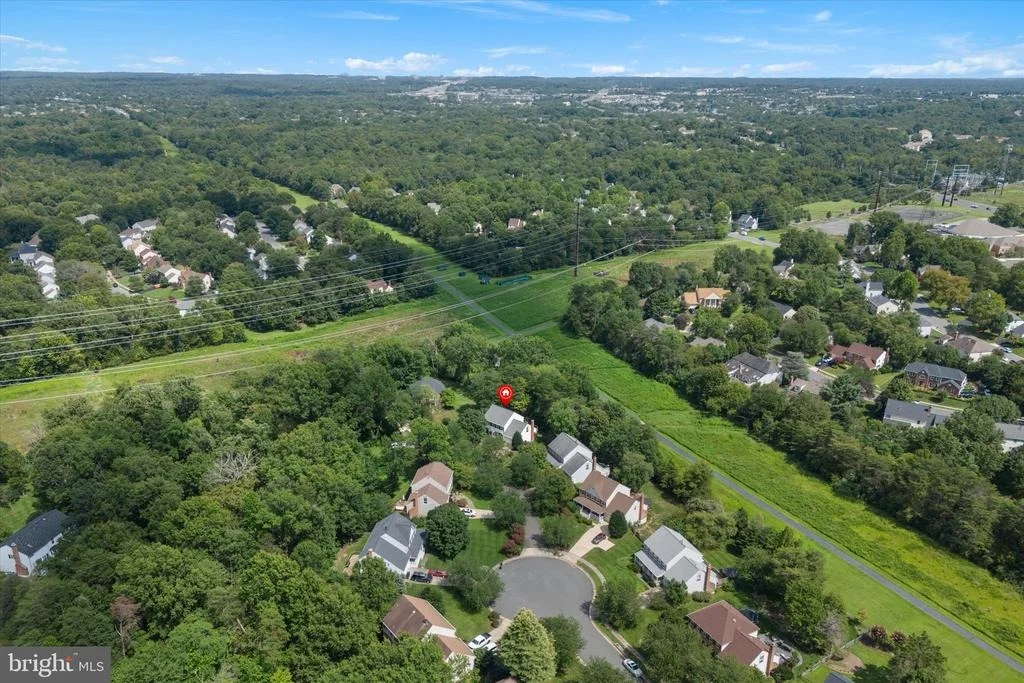 Photo of 15251 EAGLE TAVERN WAY