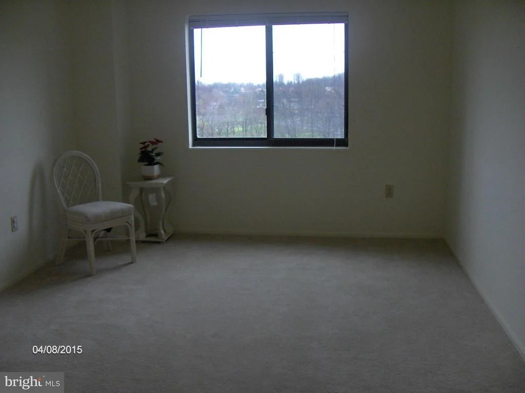 Photo of Unit 1706 at 15101 INTERLACHEN DRIVE