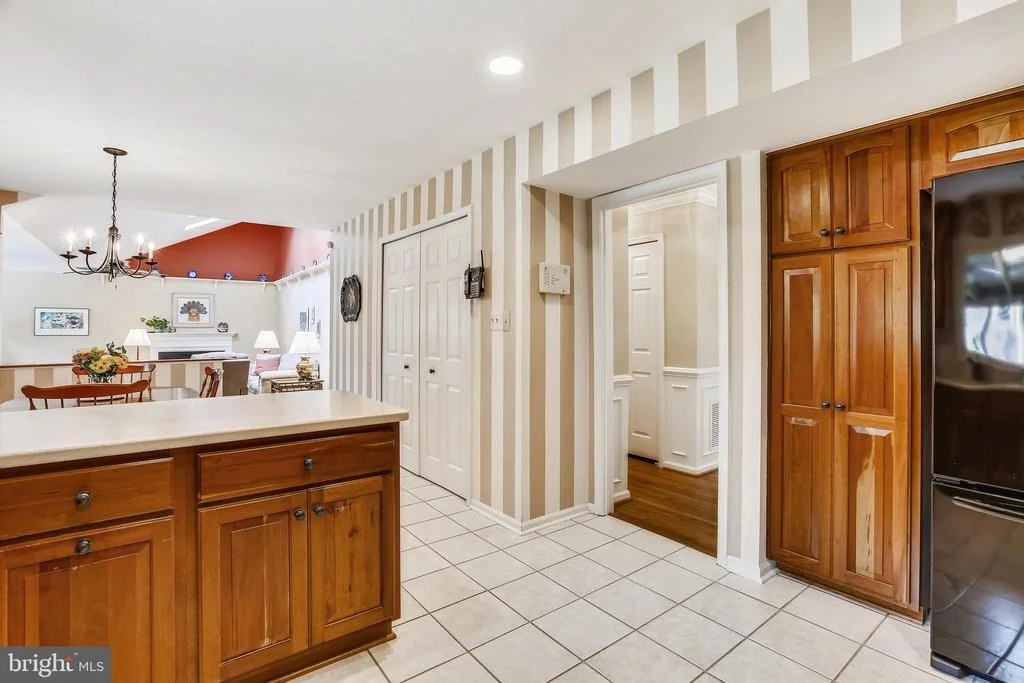 Photo of 9905 MAINSAIL DRIVE