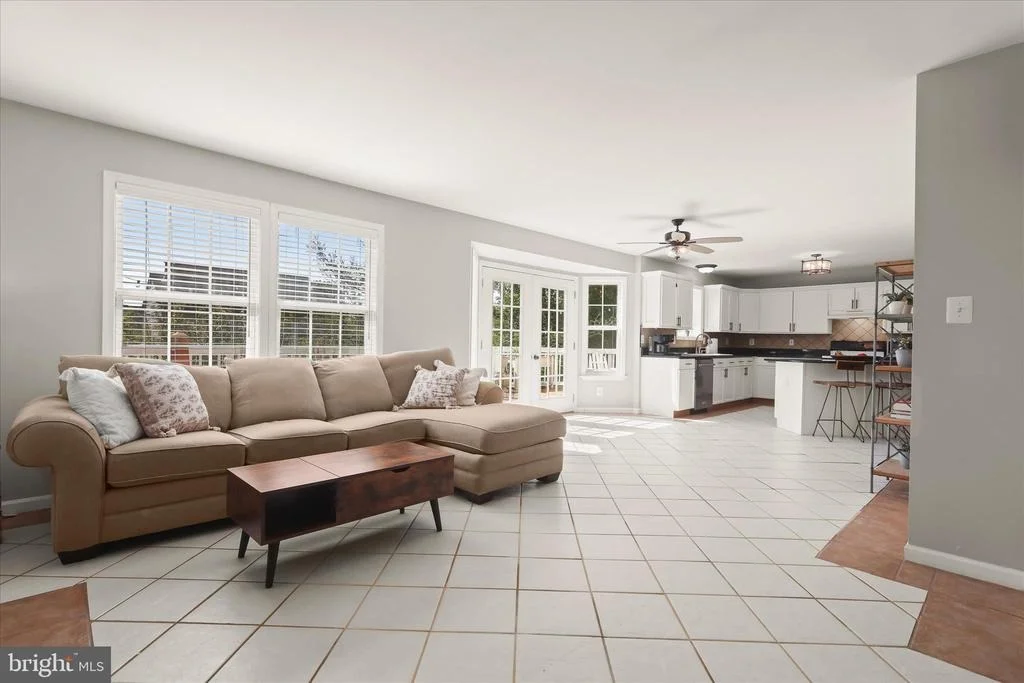 Photo of 239 BISHOPS GLEN DRIVE
