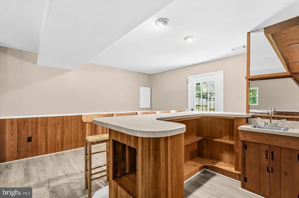 Photo of 10107 SNOWDEN ROAD