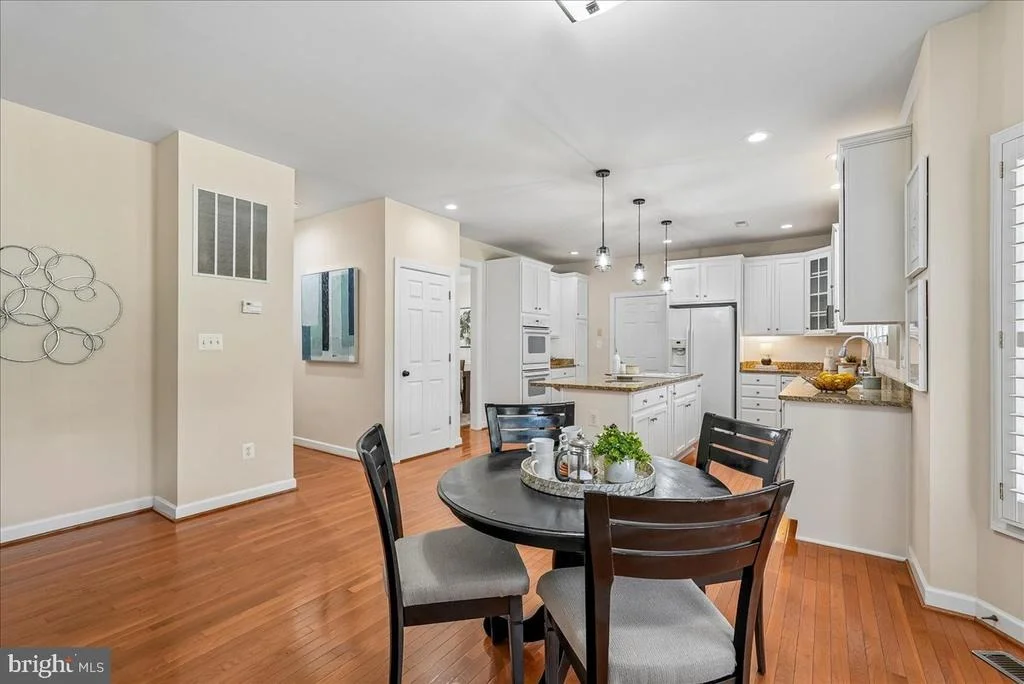Photo of 6322 HALSEY ROAD