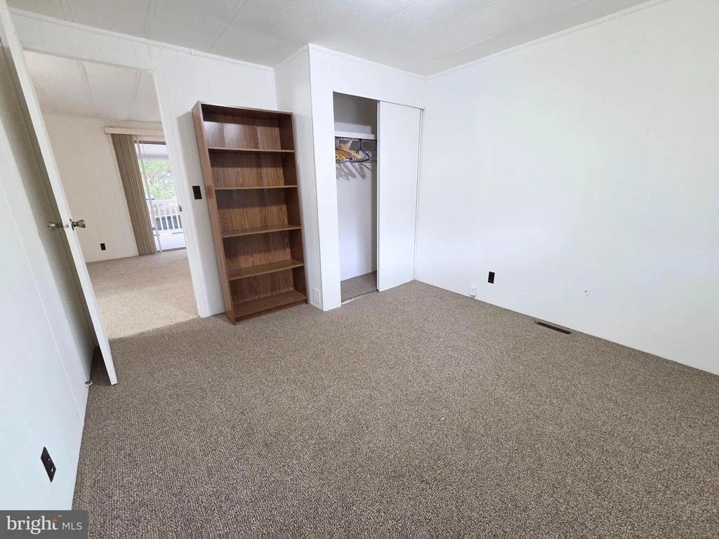 Photo of 5 SUSAN DRIVE