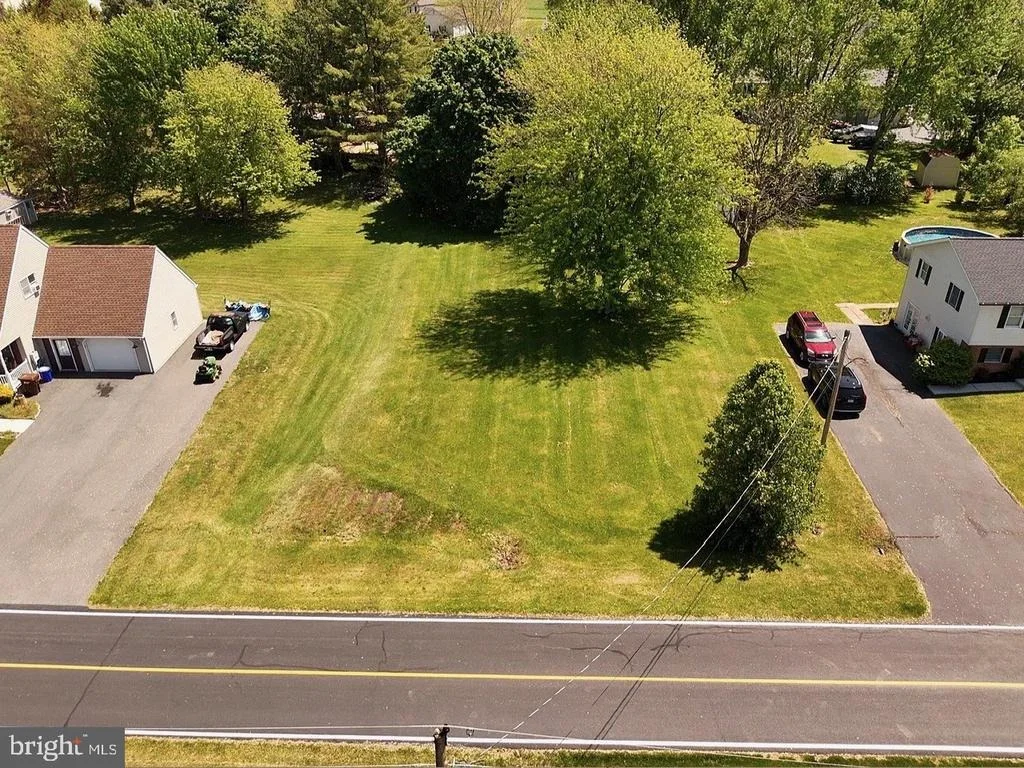 Photo of 663 CURTIS DRIVE