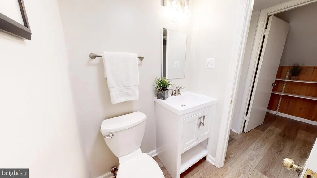 Photo of 11247 HANDLEBAR ROAD