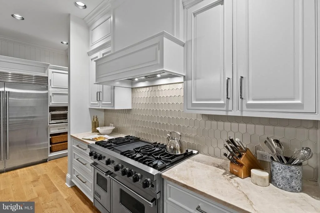 Photo of 3137 BLENDON ROAD