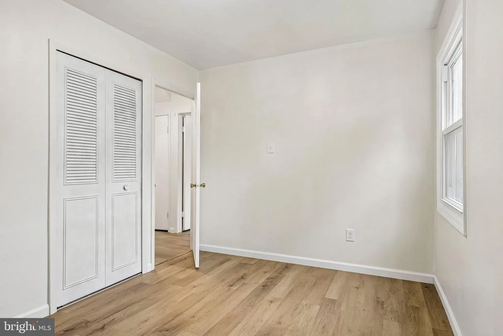 Photo of 86 E RIVER DRIVE