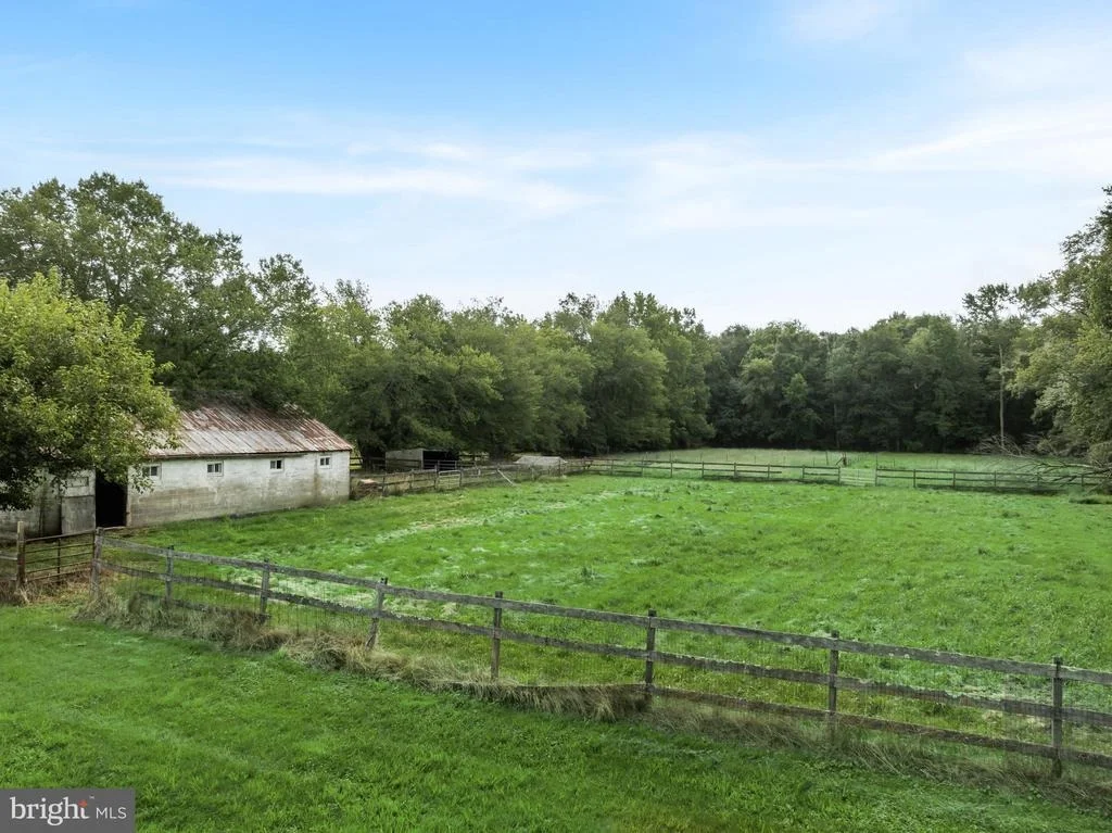 Photo of 67 SPRINGERS BROOK ROAD