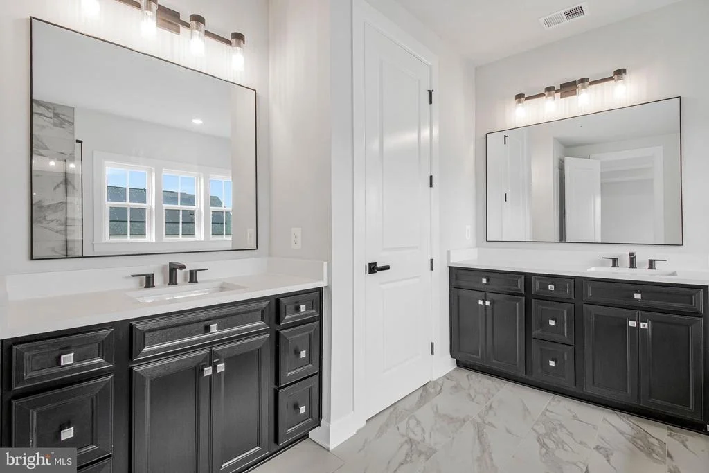 Photo of 1423 CRANESBILL LANE