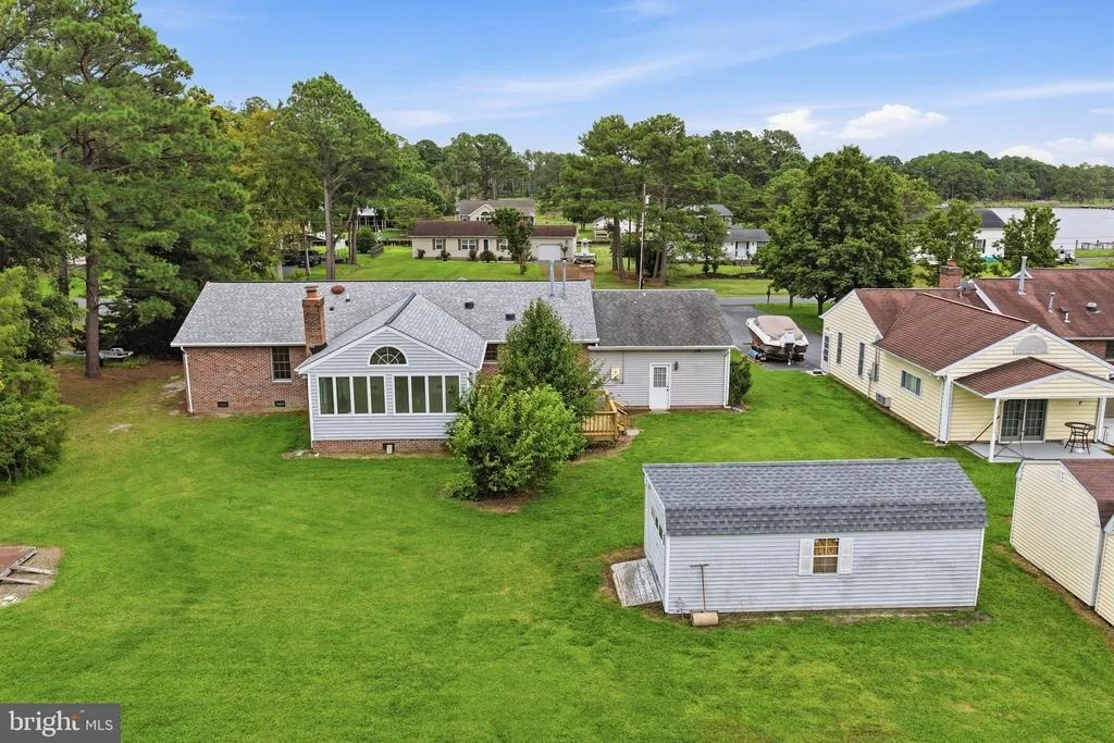 Photo of 5194 DEBRA ROAD