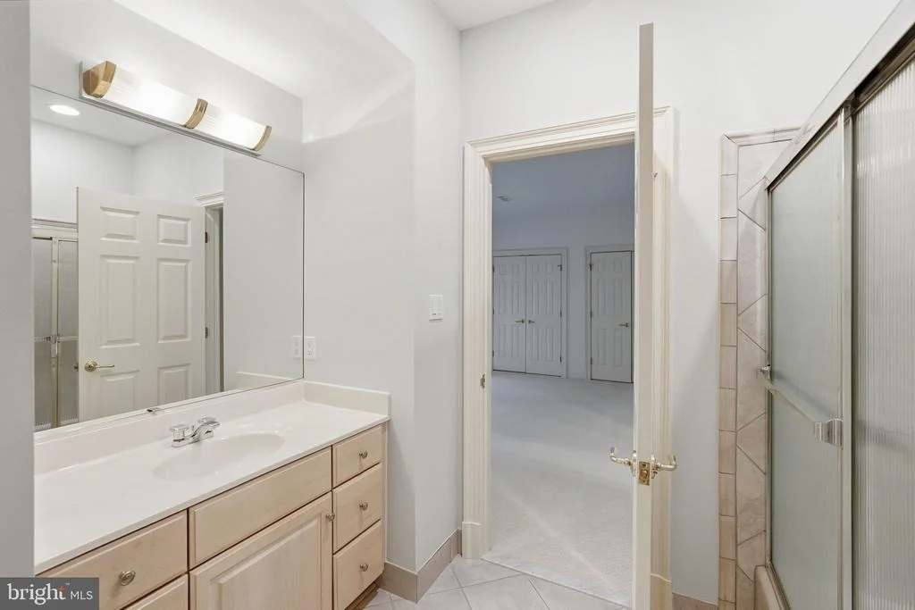 Photo of 904 MACKALL AVENUE