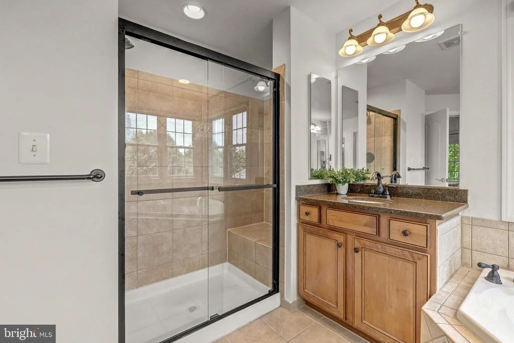 Photo of 24165 SPRING MEADOW CIRCLE