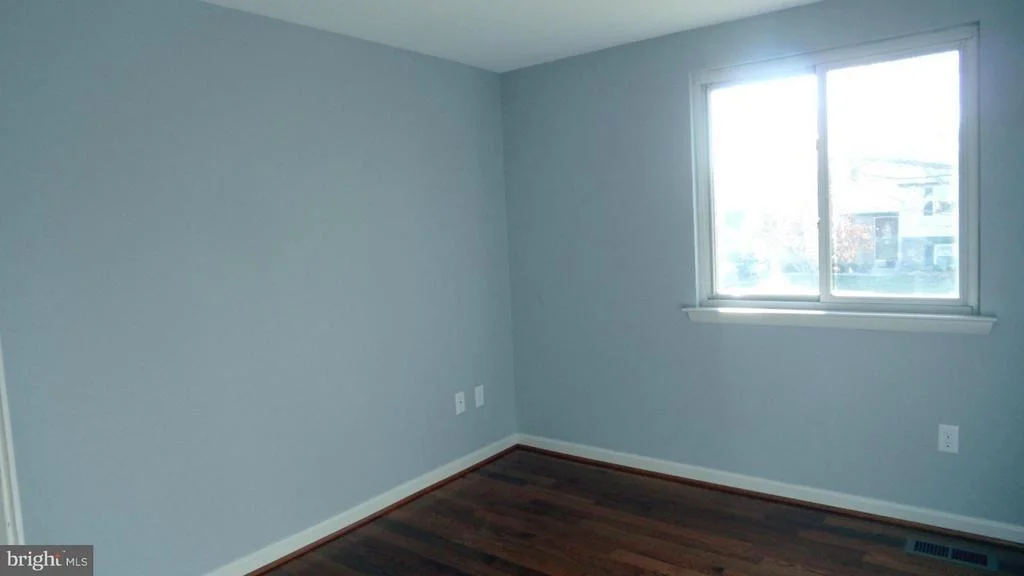 Photo of 1816 ROCKY GLEN DRIVE