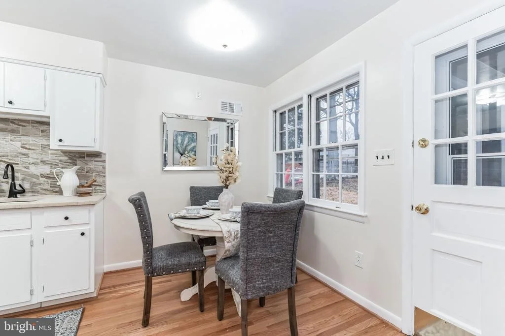 Photo of 926 VENICE DRIVE