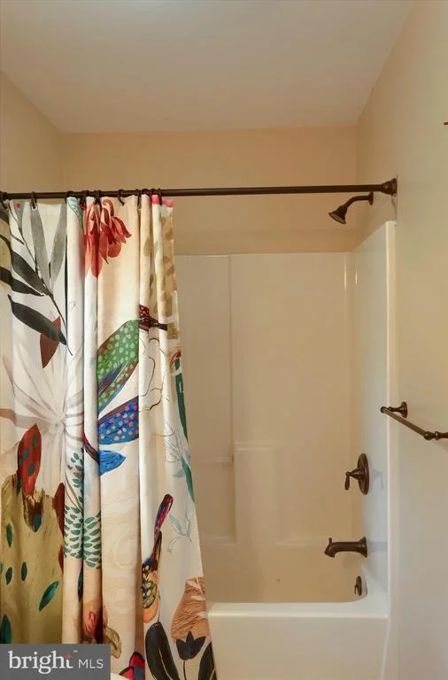 Photo of 615 SINGER LANE