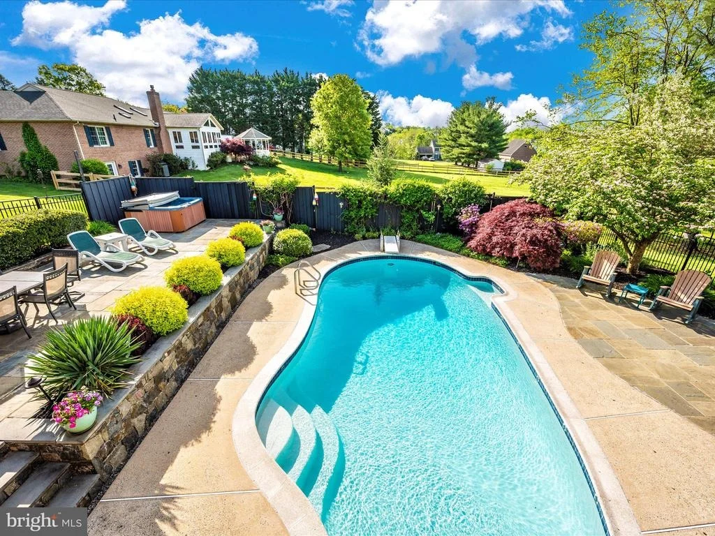 Photo of 7909 W BROOKRIDGE DRIVE