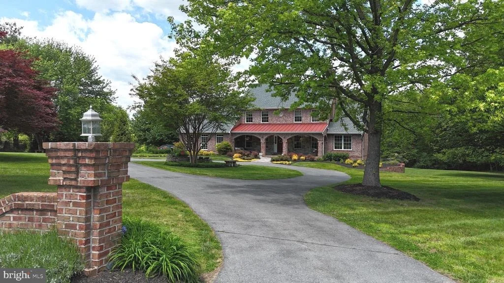 Photo of 18400 NEW CUT ROAD