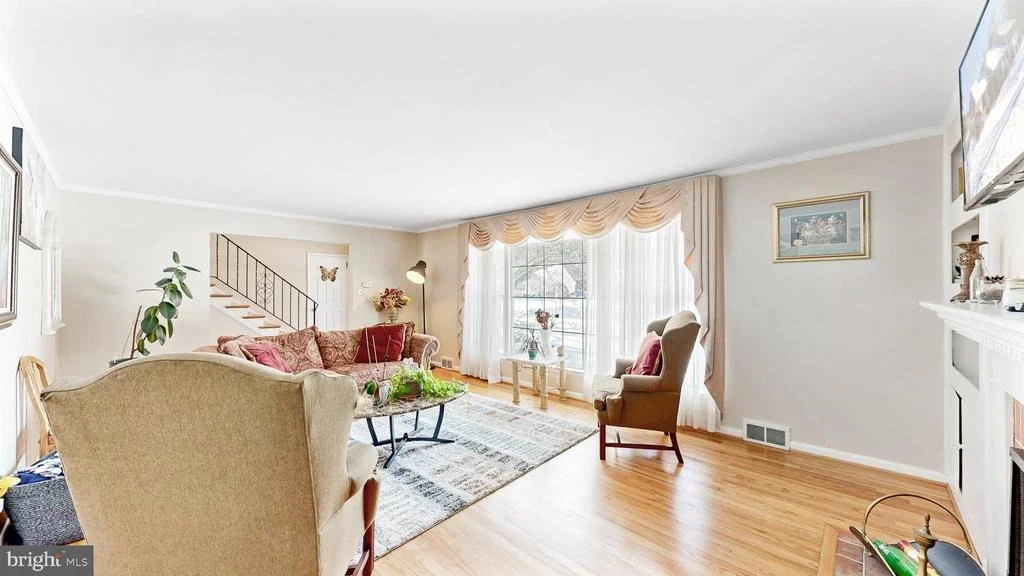 Photo of 102 MERIDEN DRIVE