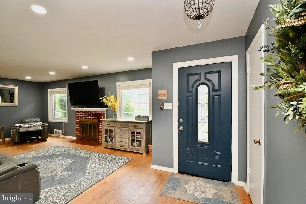 Photo of 1801 ROLLINS DRIVE