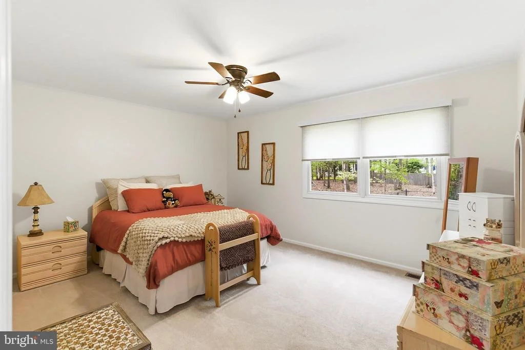 Photo of 33 RED OAK DRIVE